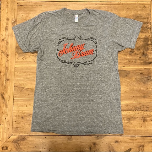 FIVE Bourbon-themed men’s T-shirts. 
Lot of 5! - Picture 7 of 8